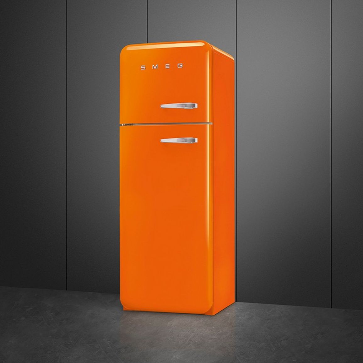 Комбінований холодильник FAB30LOR6 помаранчевий Smeg (50'S RETRO STYLE) Комбінований холодильник FAB30LOR6 помаранчевий Smeg (50'S RETRO STYLE)