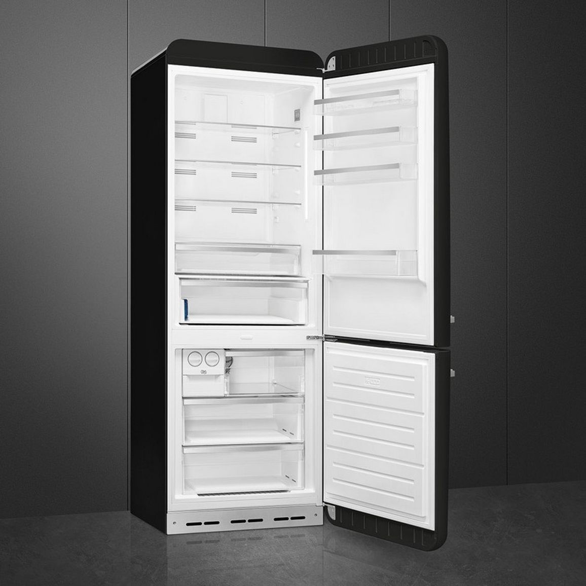 Комбінований холодильник FAB38RBL6 70 см чорний Smeg (50'S RETRO STYLE) Комбінований холодильник FAB38RBL6 70 см чорний Smeg (50'S RETRO STYLE)
