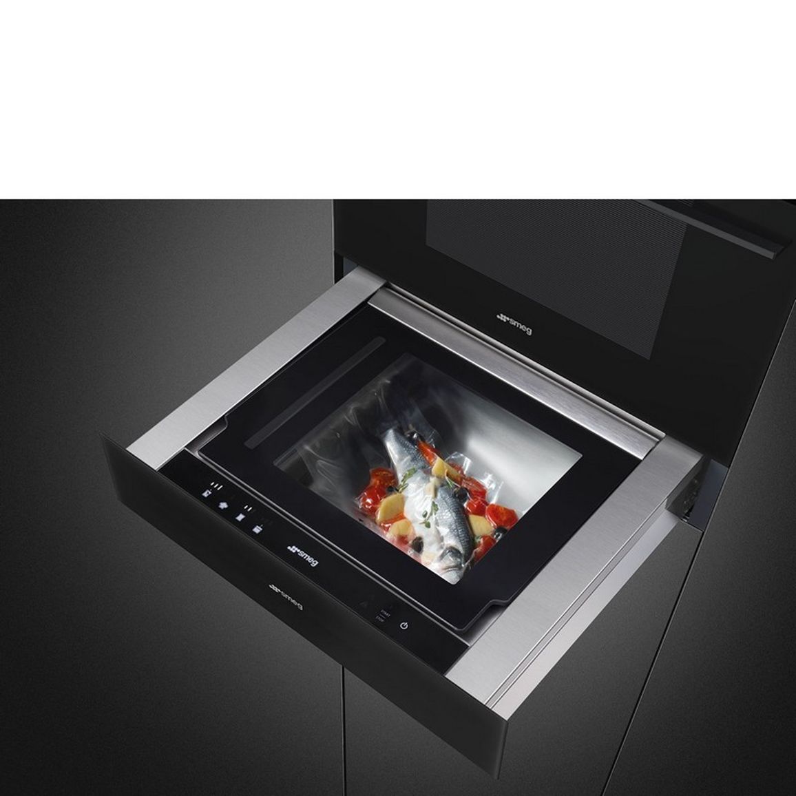 Вакууматор CPV115B3 чорне скло Smeg (LINEA)
