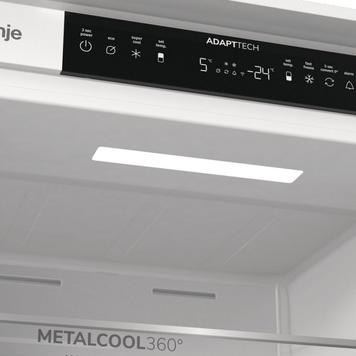 Вбудований комбінований холодильник NRKI519E82WF Gorenje Вбудований комбінований холодильник NRKI519E82WF Gorenje