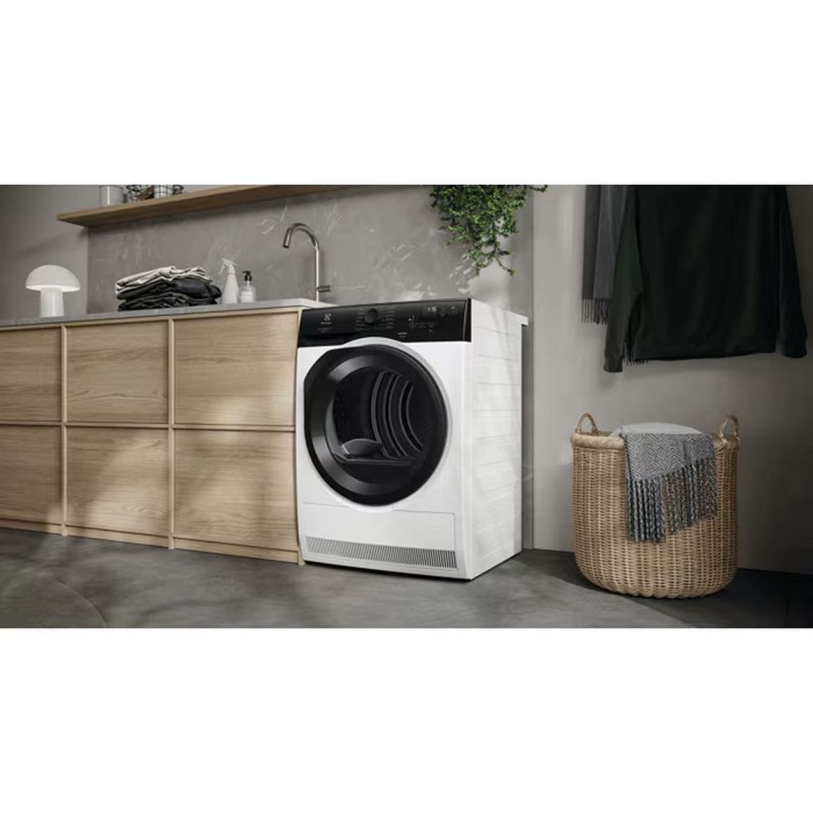 Сушильна машина EW6D99BGU тепловий насос, 9к , білий Electrolux Сушильна машина EW6D99BGU тепловий насос, 9к , білий Electrolux