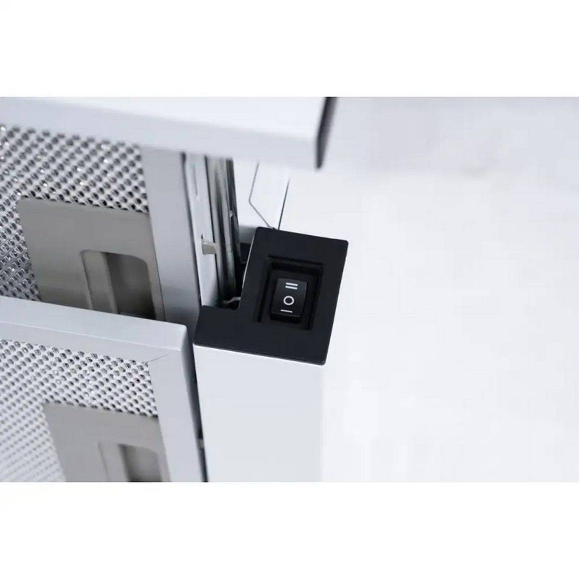 Телескопічна витяжка GARDA 60 WH (1000) LED 2S VENTOLUX Телескопічна витяжка GARDA 60 WH (1000) LED 2S VENTOLUX