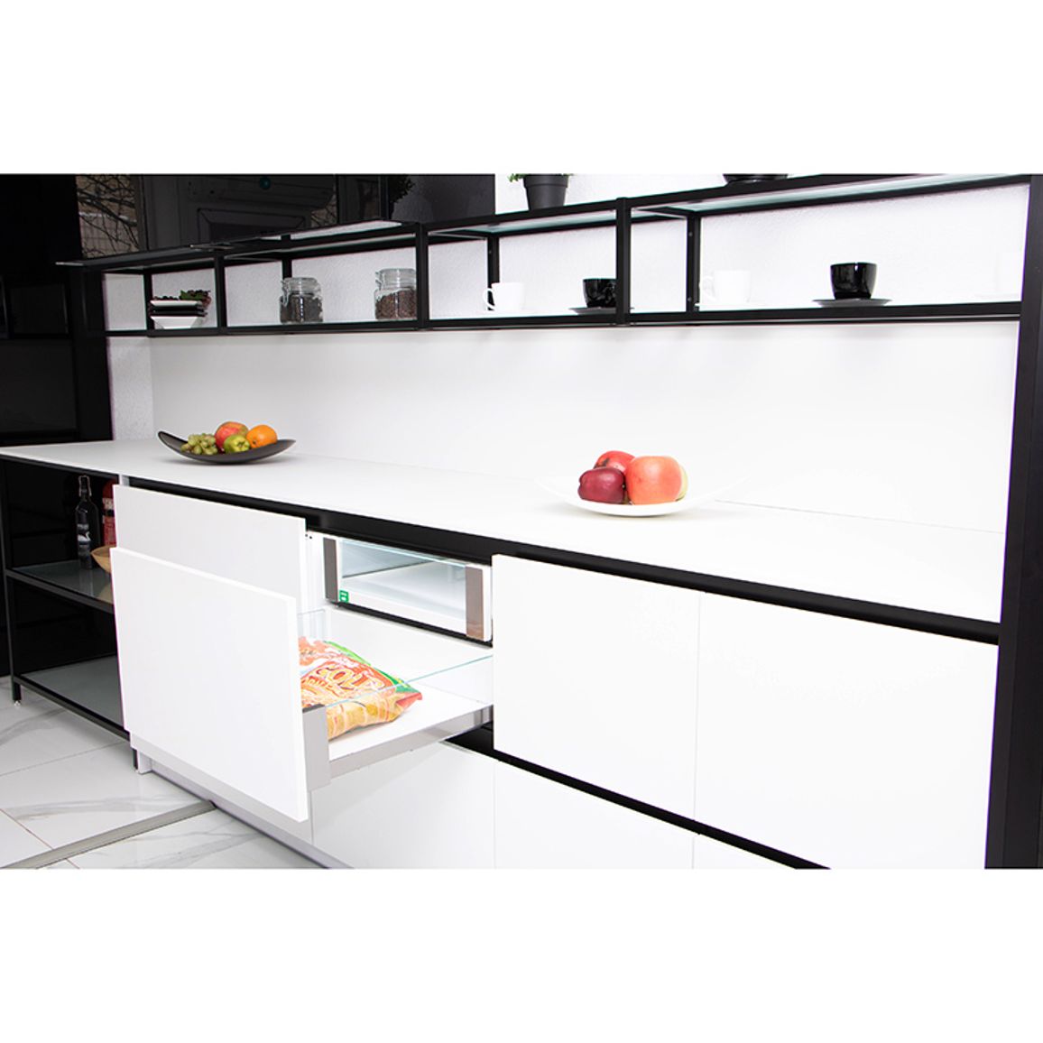 Корзина 900мм белый/стекло (крепл. к фас.), Essence VIBO (CCTGM90FEVBO) Корзина 900мм белый/стекло (крепл. к фас.), Essence VIBO (CCTGM90FEVBO)