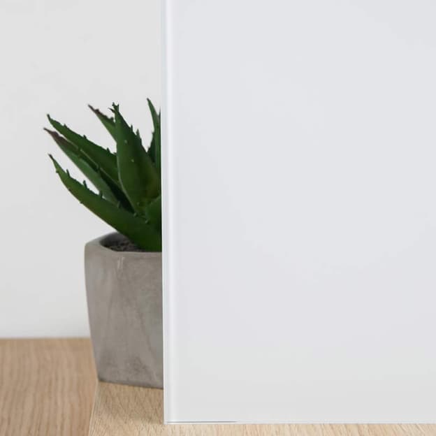 Стекло Lacobel RAL 9003 "А" ексклюзивный белый 4 мм (Украина)
