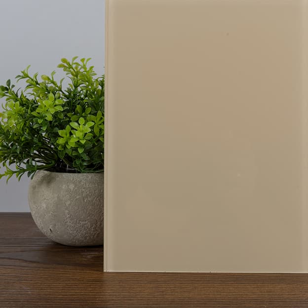 Стекло Lacobel RAL 1015 (Україна) 4 мм