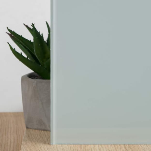 Стекло фасадное 4 мм Lacobel Classic Grey 7035 Стекло фасадное 4 мм Lacobel Classic Grey 7035