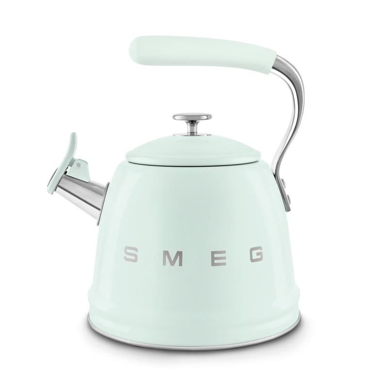 Чайник зі свистком WKF01PG пастельно-зелений Smeg (50'S RETRO STYLE)