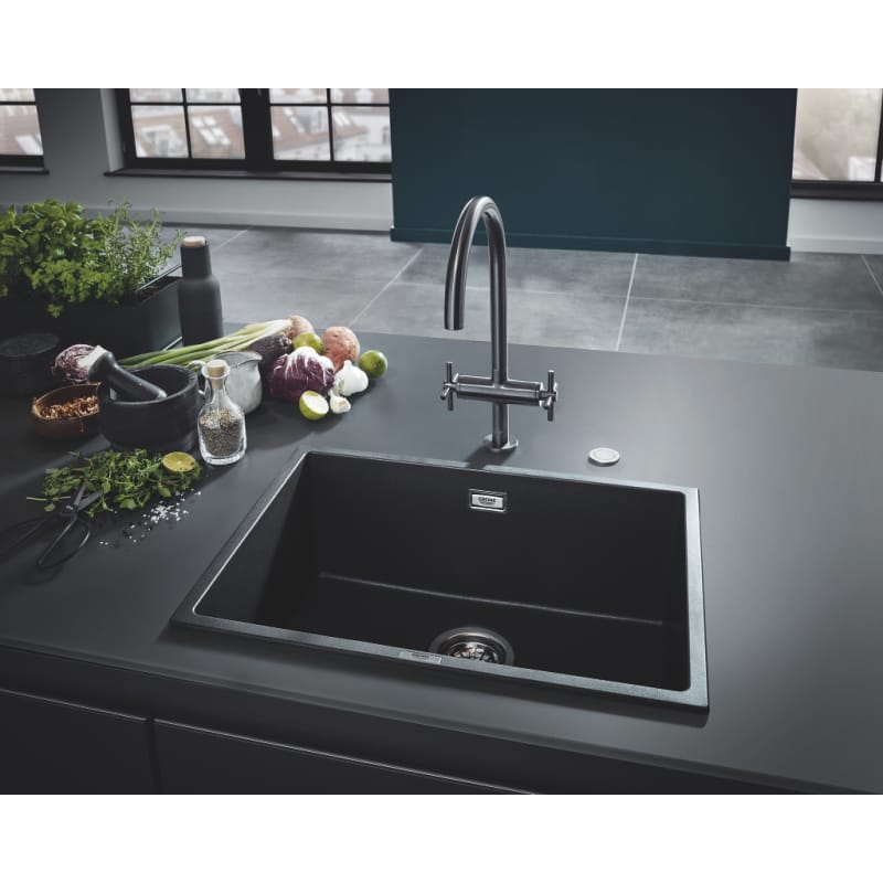 Мойка гранит K 700 533 x 457 мм Black Grohe (31654AP0) Мойка гранит K 700 533 x 457 мм Black Grohe (31654AP0)