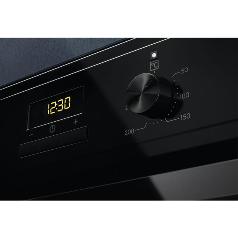 Духовой шкаф EOF3H50BK черный Electrolux