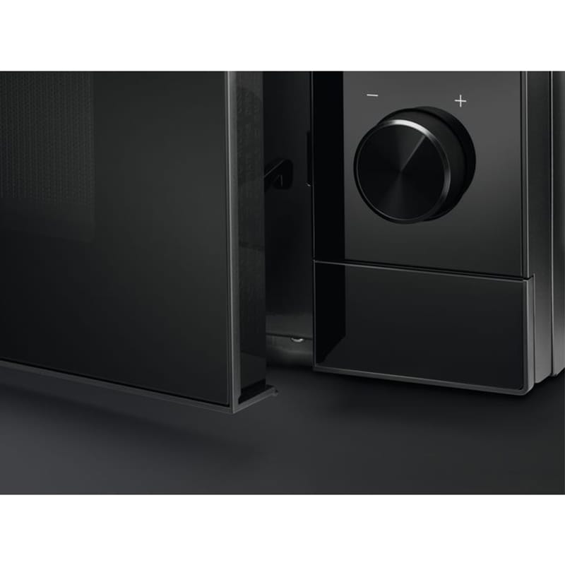 Микроволновая печь EMZ729EMK черный Electrolux Микроволновая печь EMZ729EMK черный Electrolux