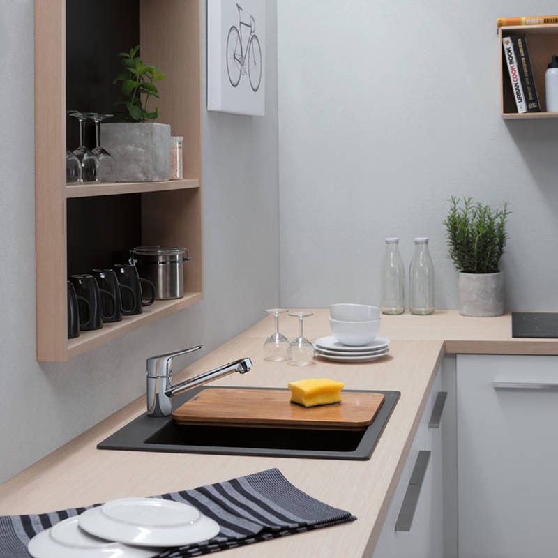 Мойка кухонная гранит S51 без крыла накладная, серый бетон Hansgrohe (43312380) Мойка кухонная гранит S51 без крыла накладная, серый бетон Hansgrohe (43312380)
