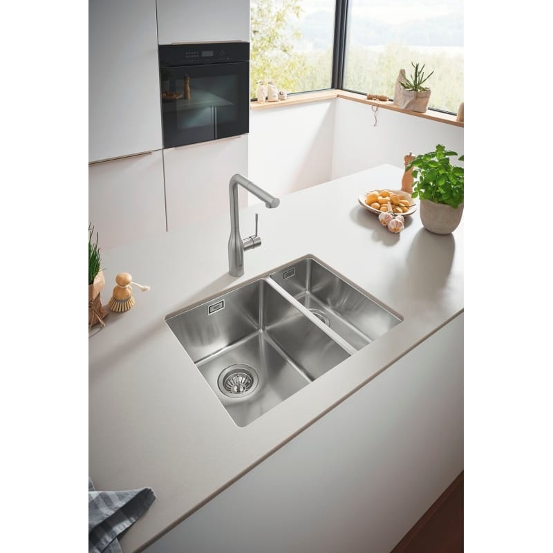 Змішувач Accent, супер сталь Grohe (30432DC0) Змішувач Accent, супер сталь Grohe (30432DC0)