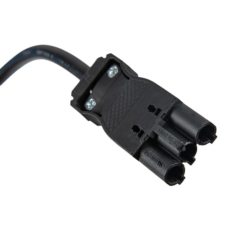 VersaFRAME Розетковий блок, 3 розетки + 1 USB, порт 5В(А+С) , 110-220В, 16A, IP20, чорний мат VersaFRAME Розетковий блок, 3 розетки + 1 USB, порт 5В(А+С) , 110-220В, 16A, IP20, чорний мат