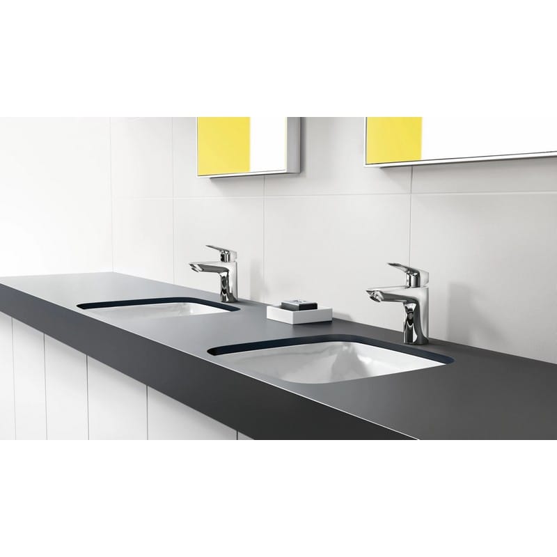 Змішувач для умивальника Logis 100 із зливним гарнітуром Chrome Hansgrohe (71100000) Змішувач для умивальника Logis 100 із зливним гарнітуром Chrome Hansgrohe (71100000)