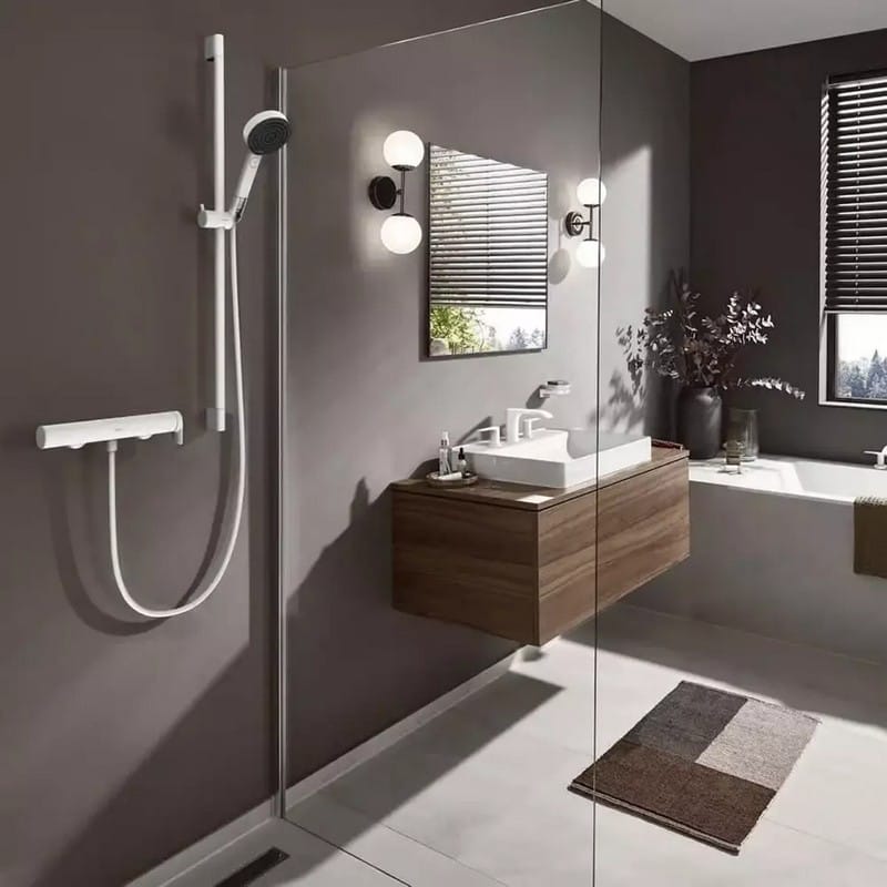 Смеситель для душа Vivenis, Matt White Hansgrohe (75620700)