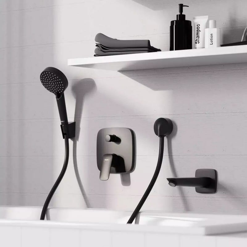 Змішувач Logis прихованого монтажу ванна/душ, верхня частина Matt Black Hansgrohe (71405670) Змішувач Logis прихованого монтажу ванна/душ, верхня частина Matt Black Hansgrohe (71405670)