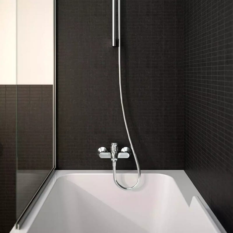 Смеситель для ванной Logis Chrome Hansgrohe (71400000) Смеситель для ванной Logis Chrome Hansgrohe (71400000)