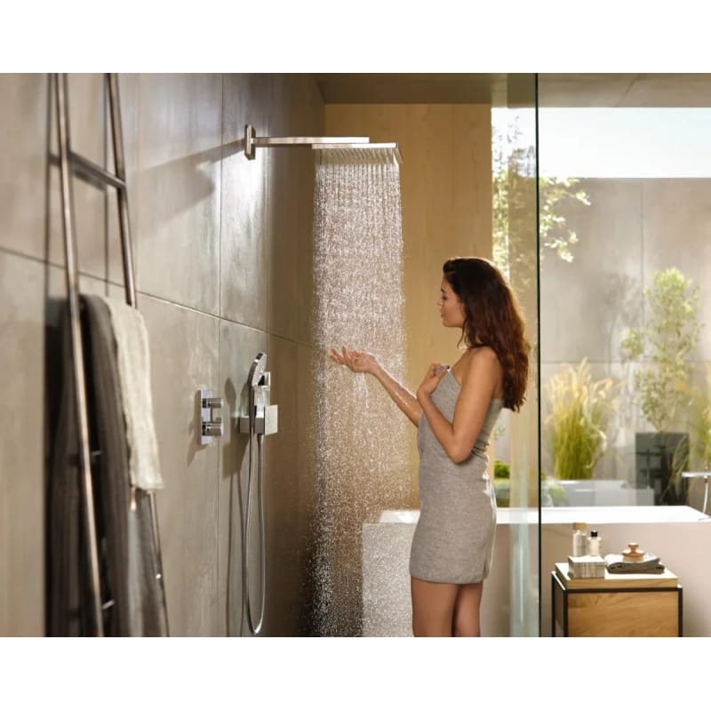 Шлангове під'єднання для душа Hansgrohe Fixfit Porter 300 з власником і поличкою  White Chrome Hansgrohe (26456400)