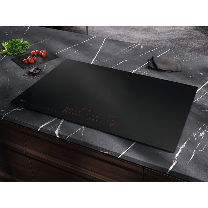 Индукционная варочная поверхность NIK85M30IB Hob2Hood AEG