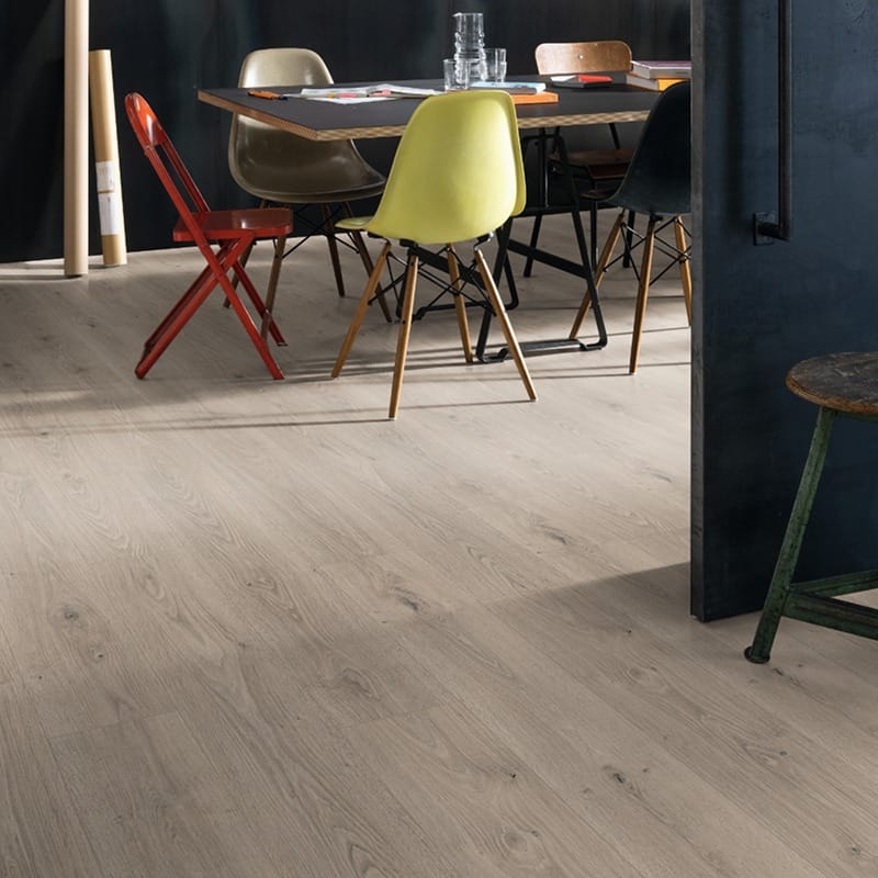 Ламинат Egger Classic V4 EL2184 Дуб Норд світло-коричневий AQUA+ 32/AC4(уп=1,99м.кв)NEW 1292х193х8мм Ламинат Egger Classic V4 EL2184 Дуб Норд світло-коричневий AQUA+ 32/AC4(уп=1,99м.кв)NEW 1292х193х8мм