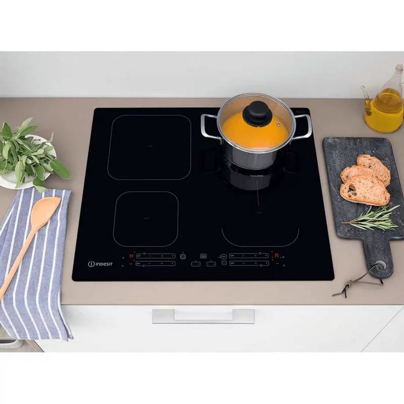 Варильна поверхня електрична Indesit IB65B60NE