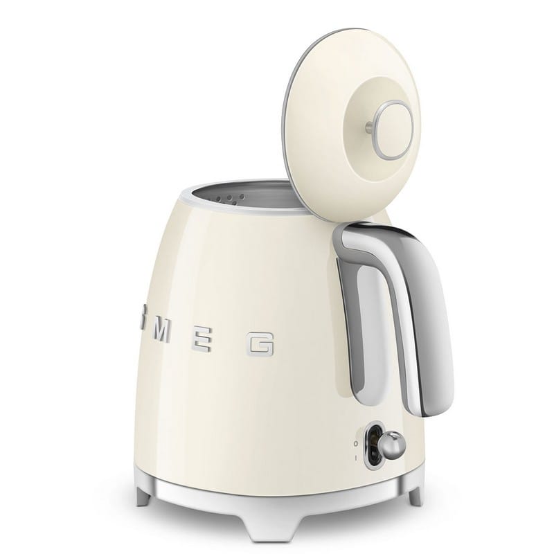 Чайник електричний KLF05CREU 0,8л кремовий Smeg (50'S RETRO STYLE) Чайник електричний KLF05CREU 0,8л кремовий Smeg (50'S RETRO STYLE)