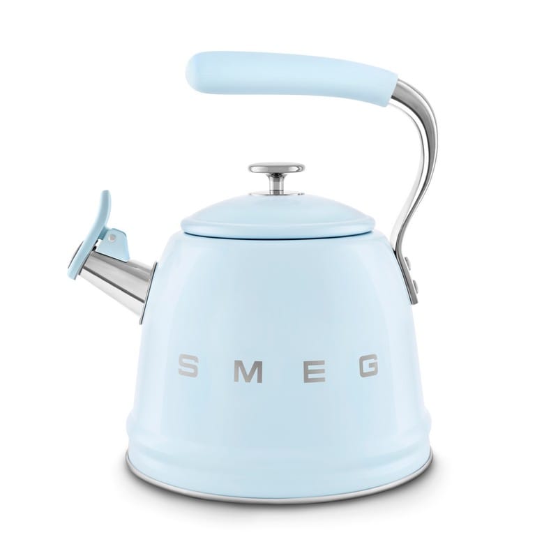 Чайник зі свистком WKF01PB пастельно-блакитний Smeg (50'S RETRO STYLE)
