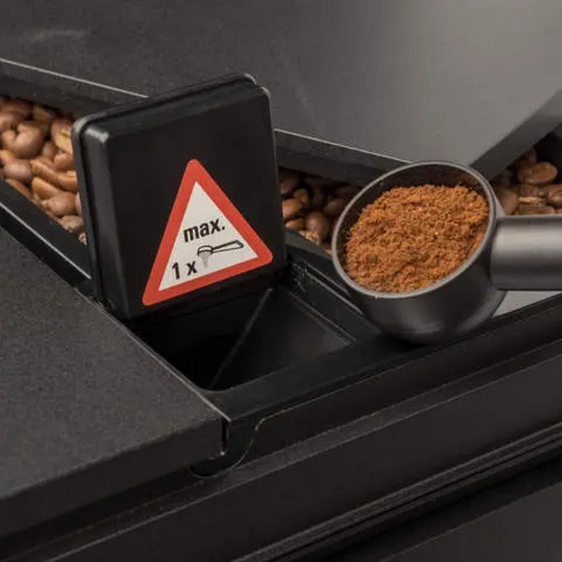 Кавомашина автоматична CafeRomatica NICR 960 NIVONA