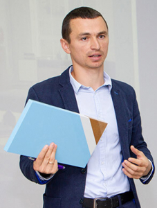 Микола Хромов