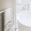 Смеситель для ванны Finoris напольный, Matt White Hansgrohe (76445700), купить - фото №2 - small