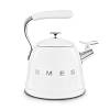 Чайник зі свистком WKF01WH білий Smeg (50'S RETRO STYLE), недорого - фото №3 - small