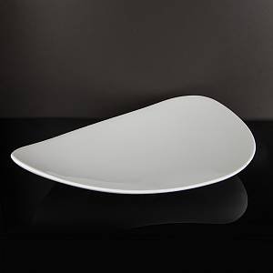 Декоративная тарелка (акриловый камень Montelli 701 Greenish) 320х280мм