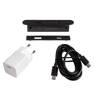 Овальная USB-розетка Lumine PULSE,  2xUSB A+C (30 Вт),  черная