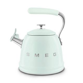 Чайник зі свистком WKF01PG пастельно-зелений Smeg (50'S RETRO STYLE)